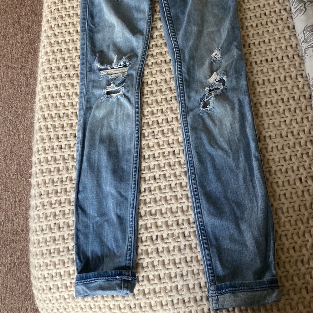 HOLLISTER JEANS - Picture 3 of 3